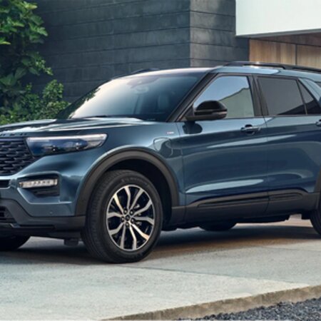 Ford Explorer Abbildung eines Ford Explorer, seitliche Frontansicht